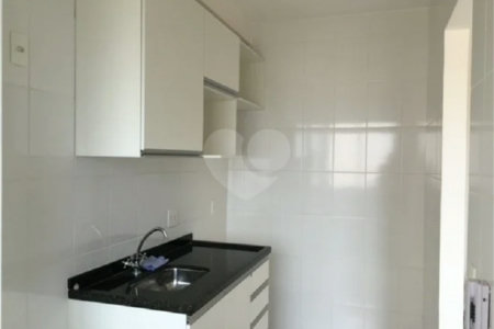 Apartamento no Condomínio Residencial Vitale, localizado na cidade de Ribeirão Preto/SP .