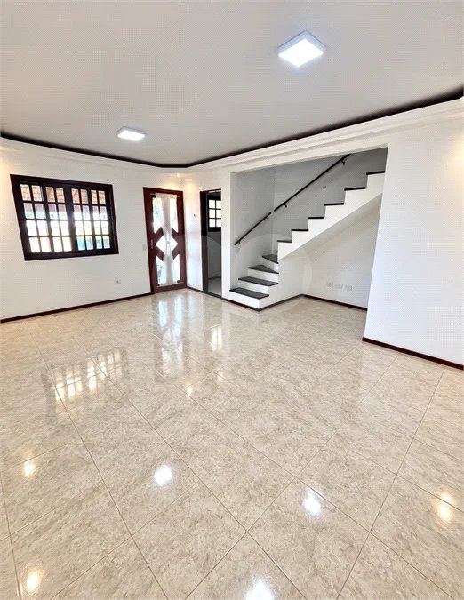 Sobrado Condomínio Florenz 3 quartos 94 m² Vila Suissa - Mogi das Cruzes SP