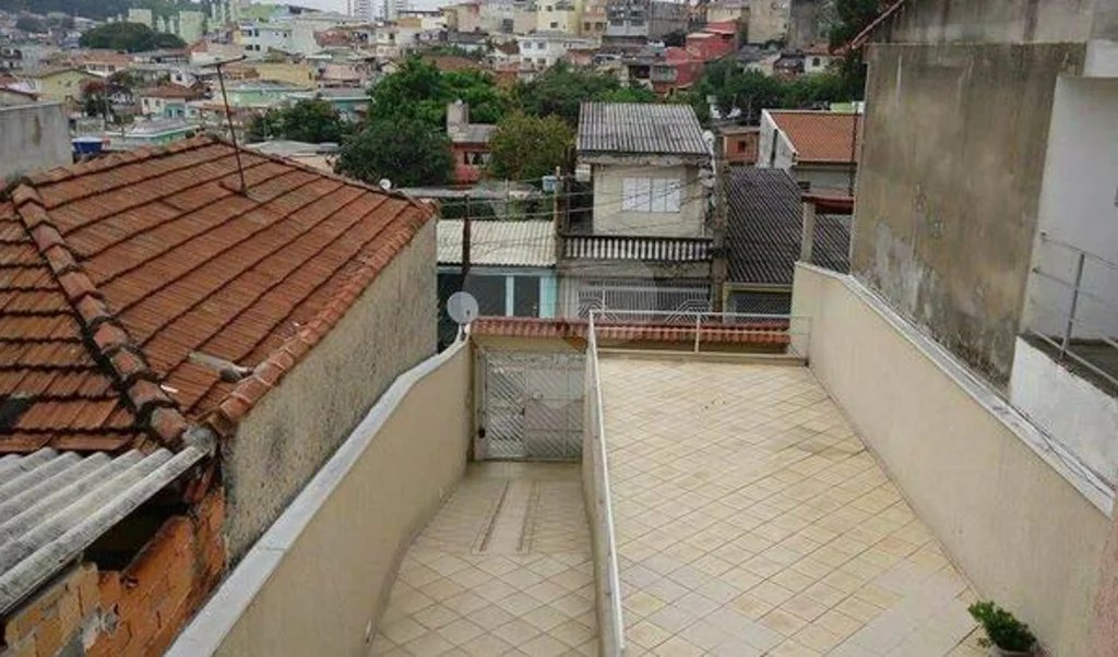 Lindo sobrado à venda na Vila Rica