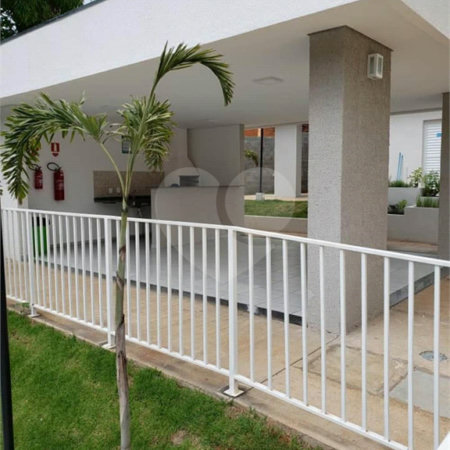 Apartamento no Condomínio Residencial Parque dos Manacás