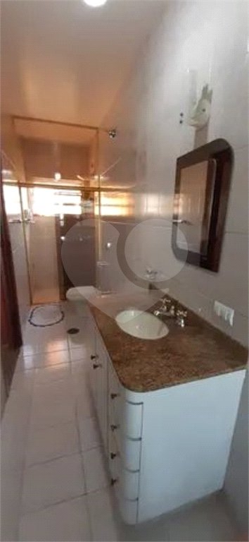 Sobrado à venda com 3 quartos, sendo 1 suíte, em Jaraguá, São Paulo, SP