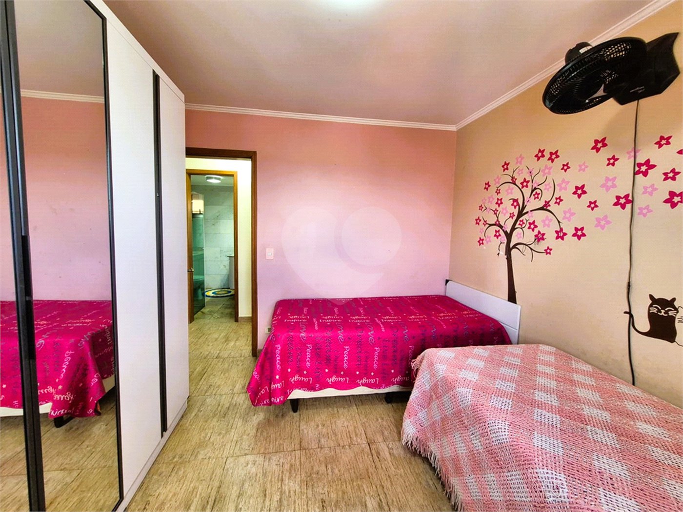 Apartamento à venda com 3 quartos, sendo 1 suíte, em Vila Polopoli, São Paulo, SP