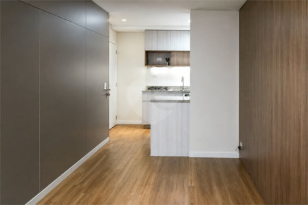 Apartamento à venda com 3 suítes em Sumarezinho, São Paulo, SP