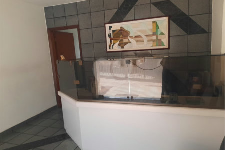 Sobrado à venda ou para alugar com 8 quartos, sendo 2 suítes, em Santo Amaro, São Paulo, SP
