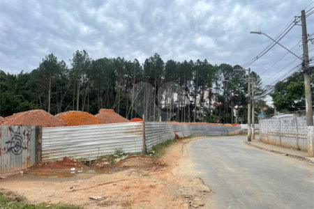 Terreno à venda em Jardim do Rio Cotia, Cotia, SP