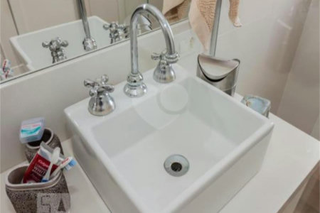 Apartamento à venda ou para alugar com 3 suítes em Jardim Fonte do Morumbi, São Paulo, SP