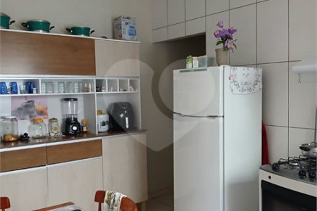 Casa à venda com 2 quartos em Jardim Klayton, Birigüi, SP
