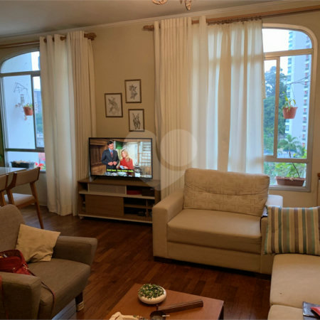 Apartamento à venda com 3 quartos, sendo 1 suíte,  em Jardim Marajoara, São Paulo, SP