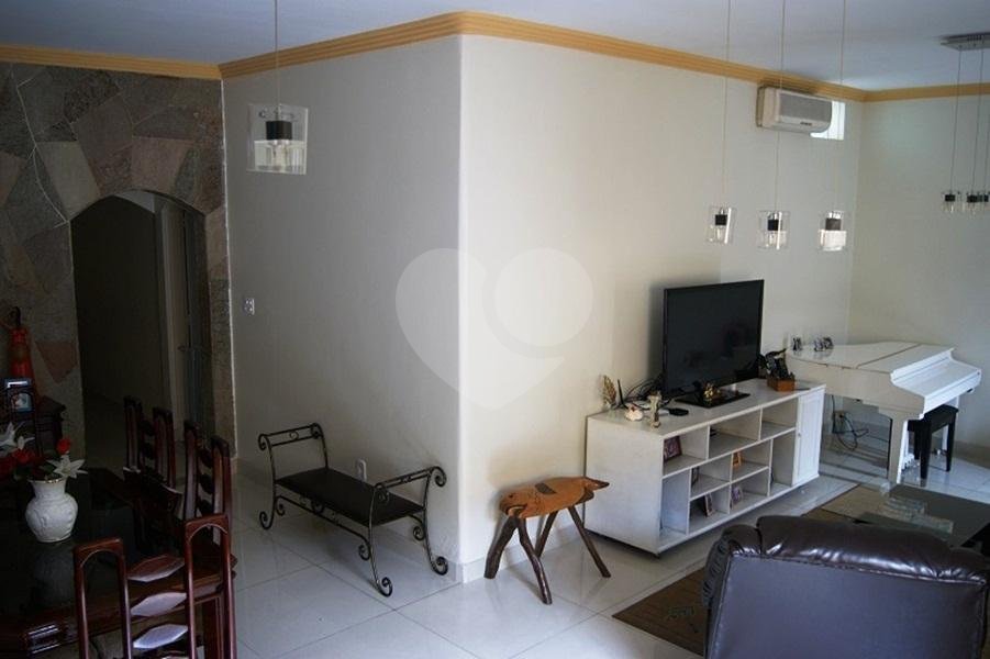 Sobrado à venda com 4 quartos, sendo 3 suítes, em Freguesia do Ó, São Paulo, SP