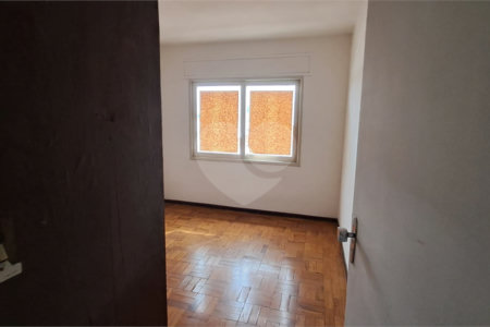 Sobrado à venda com 3 quartos em Água Fria, São Paulo, SP