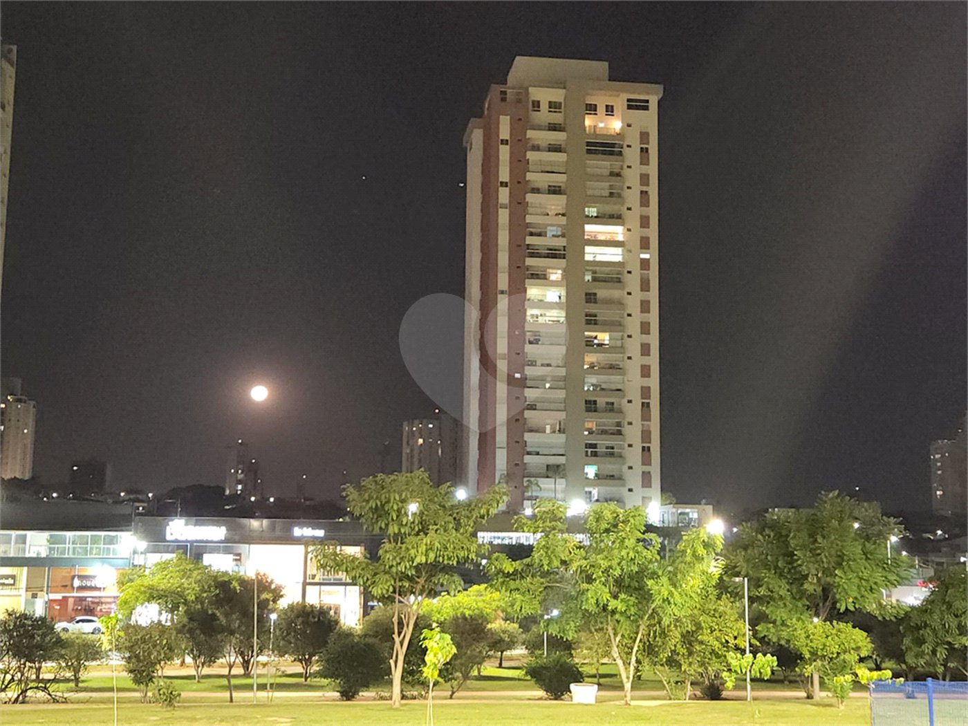 Apartamento à venda com 3 quartos em Vila Almeida, Indaiatuba, SP