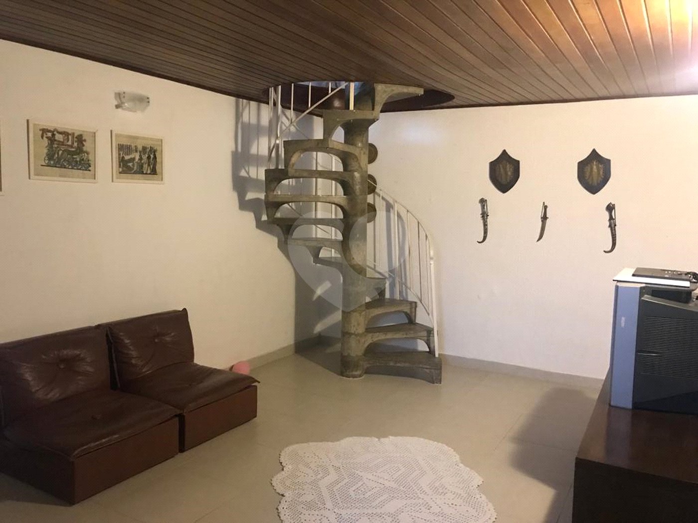 Casa Térrea à venda com 3 quartos, sendo 2 suítes, em Horto Florestal, São Paulo, SP