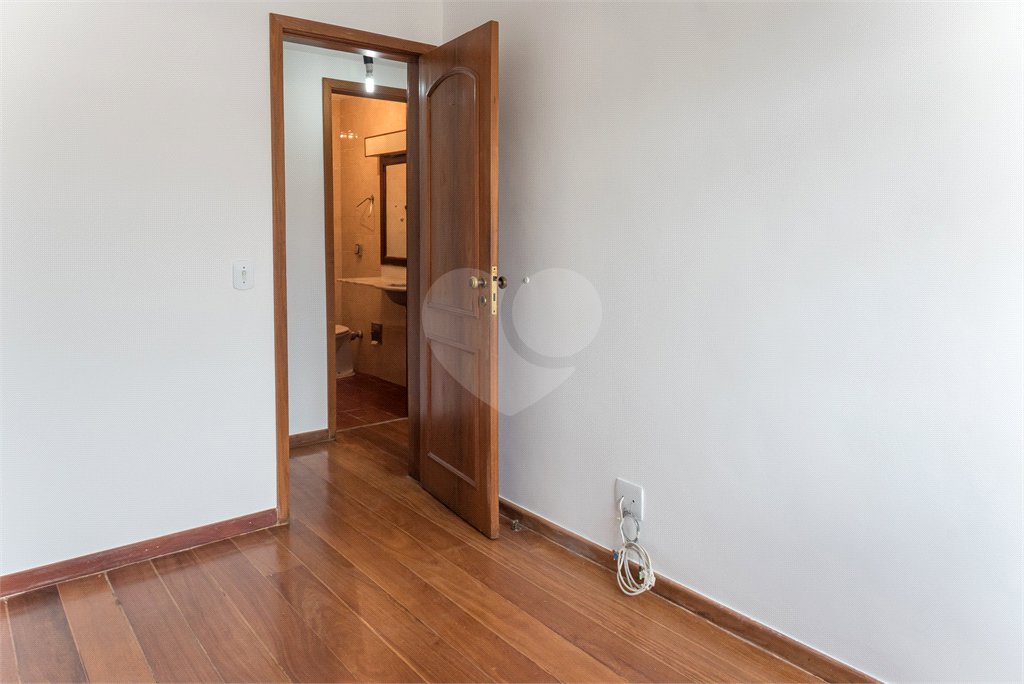 Apartamento à venda com 3 quartos, sendo 1 suíte, em Tijuca, Rio de Janeiro, RJ