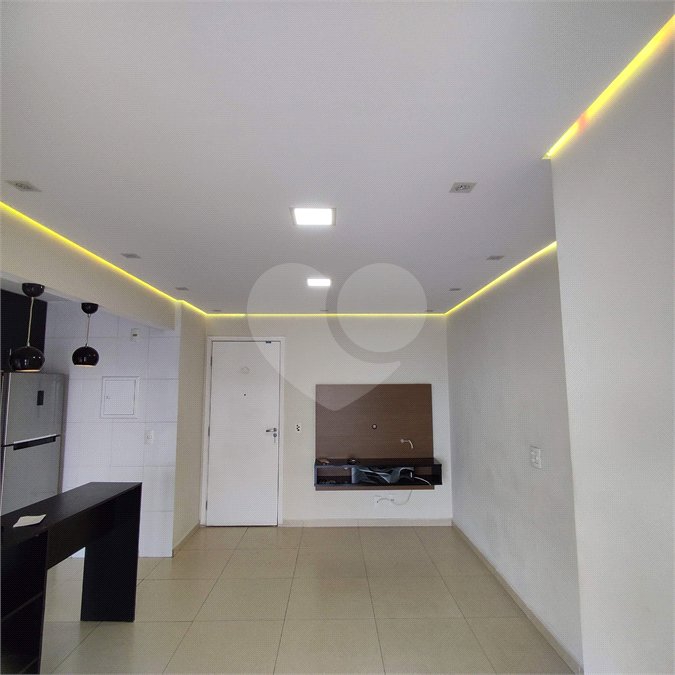Apartamento à venda com 2 quartos em Jardim Esmeralda, São Paulo, SP