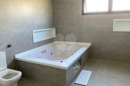 Casa à venda com 5 suítes no condomínio Alphaville 1, São José dos Campos - SP