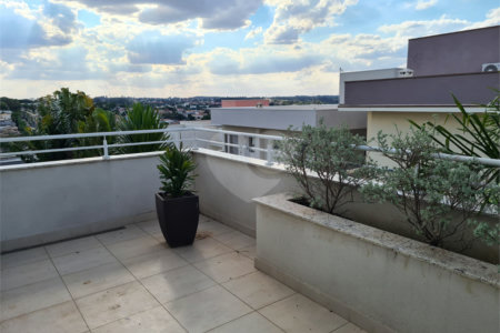 Casa à venda com 3 suítes no condomínio Reserva da Mata, Vinhedo - SP