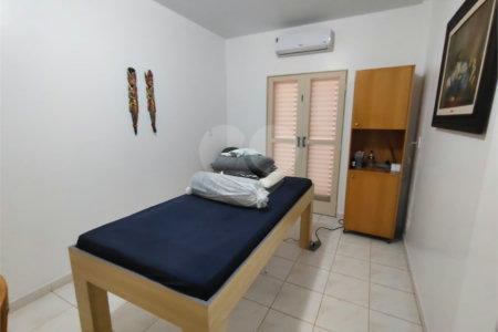 Casa à venda com 5 quartos, sendo 3 suítes, no Centro, Itapetininga, SP