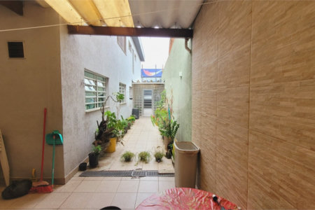 Casa à venda com 4 quartos, sendo 1 suíte, em Vila Matilde, São Paulo, SP