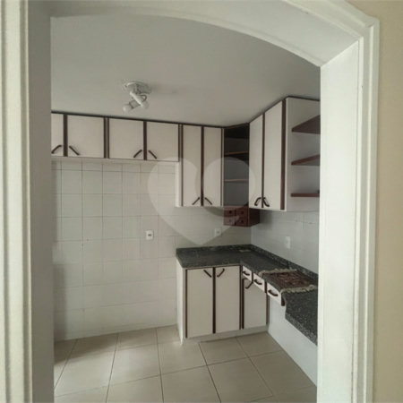 Casa à venda com 3 quartos, sendo 1 suíte, em Vila Boaventura, Jundiaí, SP