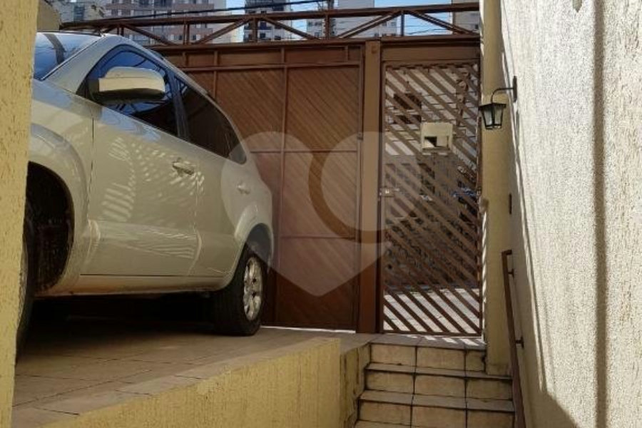 Sobrado à venda com 2 quartos em Santana, São Paulo, SP