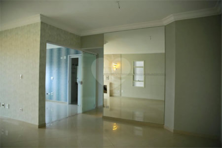 Apartamento à venda com 3 suítes em Nova Petrópolis, São Bernardo do Campo, SP