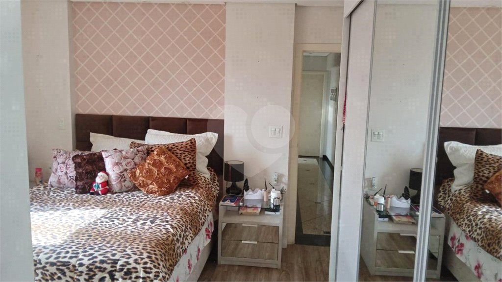 Apartamento à venda com 3 quartos, sendo 1 suíte, em Parque Novo Mundo, São Paulo, SP
