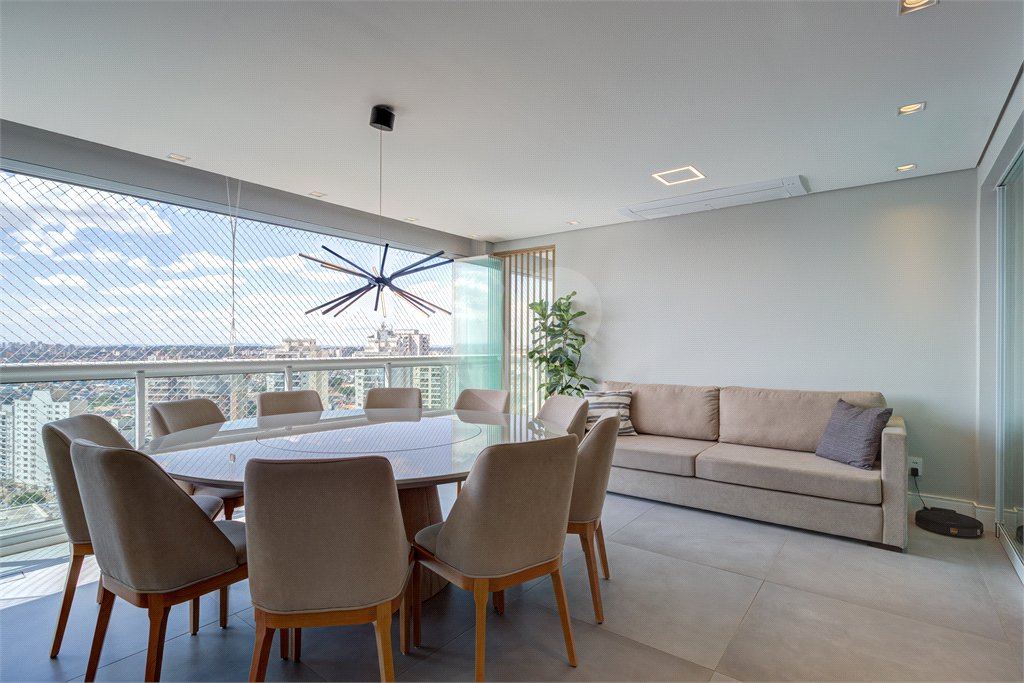 Apartamento à venda com 3 suítes em Vila Mascote, São Paulo, SP