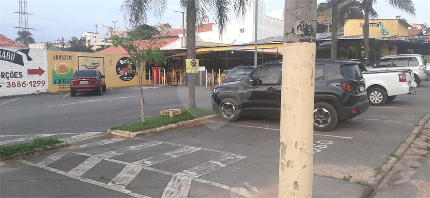Salão à venda no Centro, Vinhedo, SP