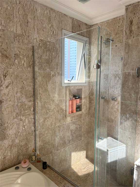 Apartamento à venda com 4 quartos, sendo 2 suítes,  em Vila Andrade, São Paulo, SP