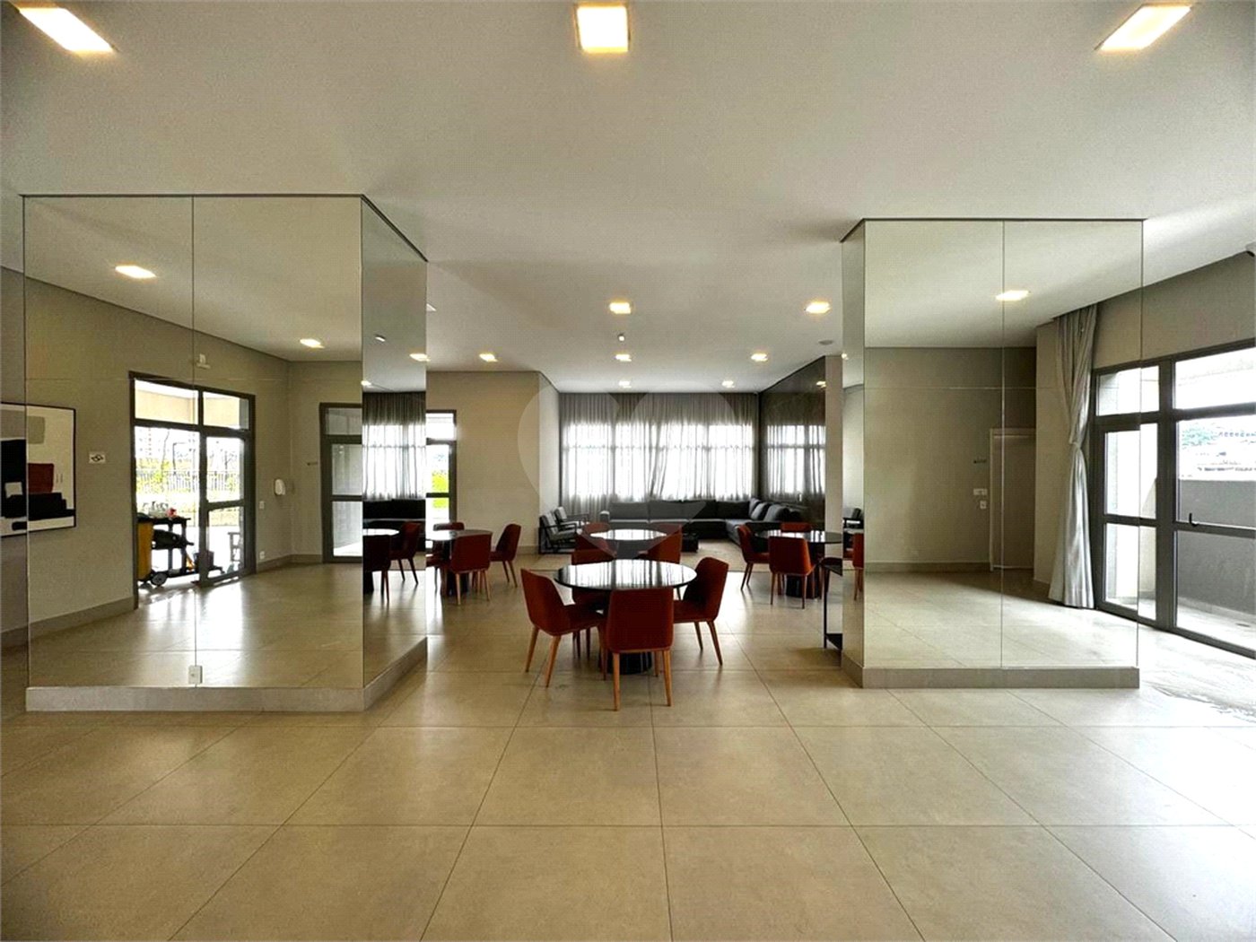 Apartamento à venda com 3 suítes, em Vila Independência, São Paulo, SP