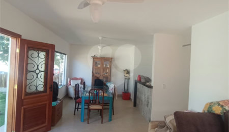 Casa em condomínio à venda com 3 quartos, sendo 1 suíte,  em Rasa, Armação dos Búzios, RJ