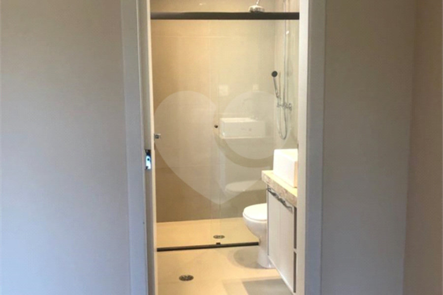 Casa à venda com 4 quartos, sendo 2 suítes,  em Horto Florestal, São Paulo, SP