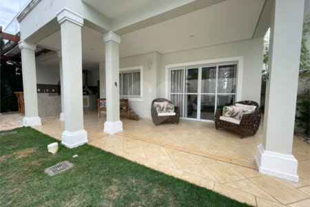 Casa à venda com 3 suítes no condomínio Villagio Di Verona, Vinhedo - SP