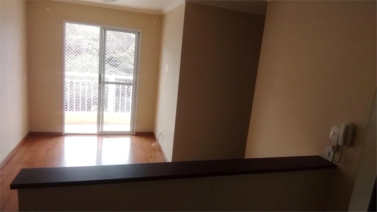 Apartamento à venda com 2 quartos em Jardim Ísis, Cotia, SP