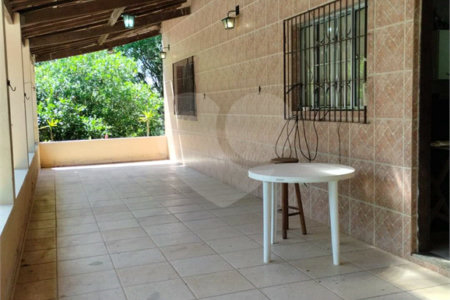 Casa à venda com 2 quartos em Estância Angelina, Suzano, SP