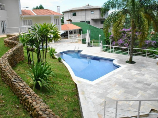 Casa à venda com 4 suítes no condomínio Praça Lagoa dos Patos,38, São Paulo - SP