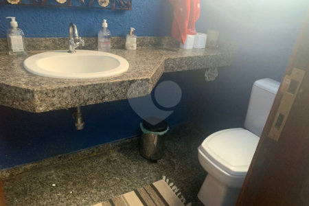 Sobrado à venda com 3 suítes em Vila Mafra, São Paulo, SP