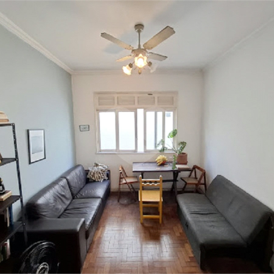 Apartamento à venda com 2 quartos, sendo 1 suíte, em Laranjeiras, Rio de Janeiro, RJ