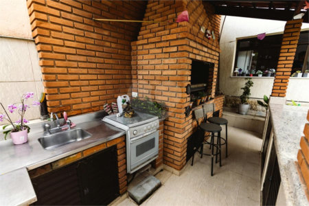 Casa à venda ou para alugar com 4 quartos, sendo 2 suítes, em Bela Aliança, São Paulo, SP