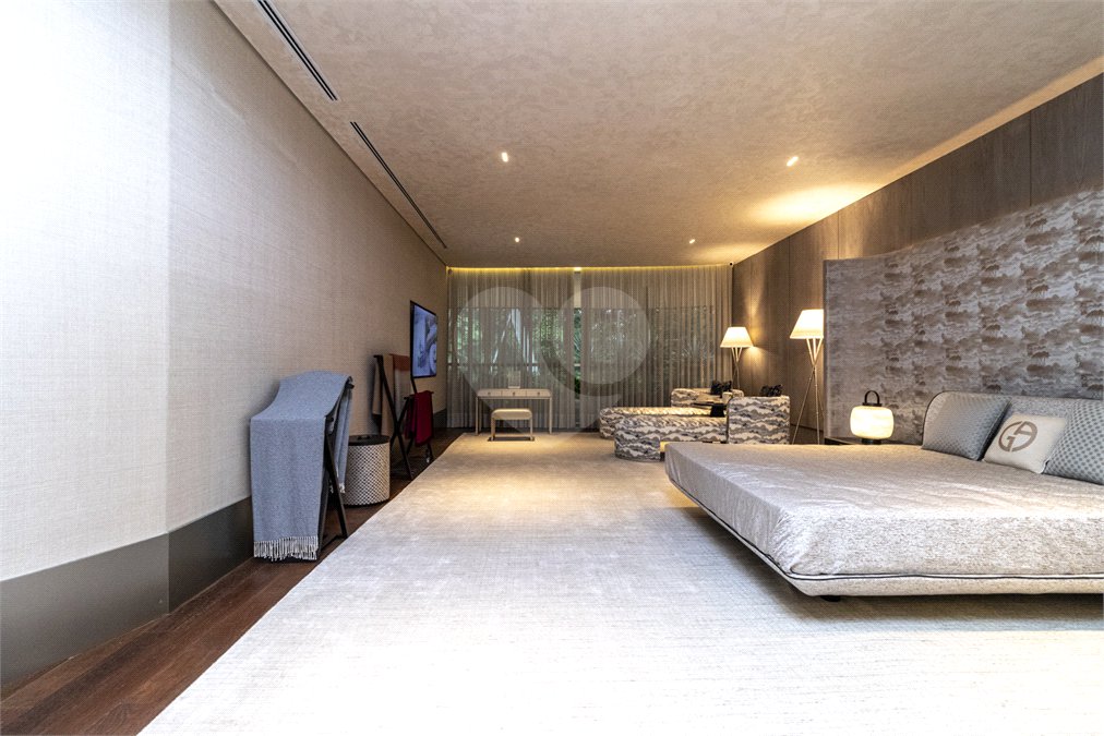 Apartamento à venda com 4 suítes em Jardim Guedala, São Paulo, SP