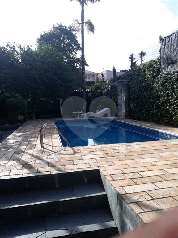Casa à venda com 4 suítes em Vila Oliveira, Mogi das Cruzes, SP
