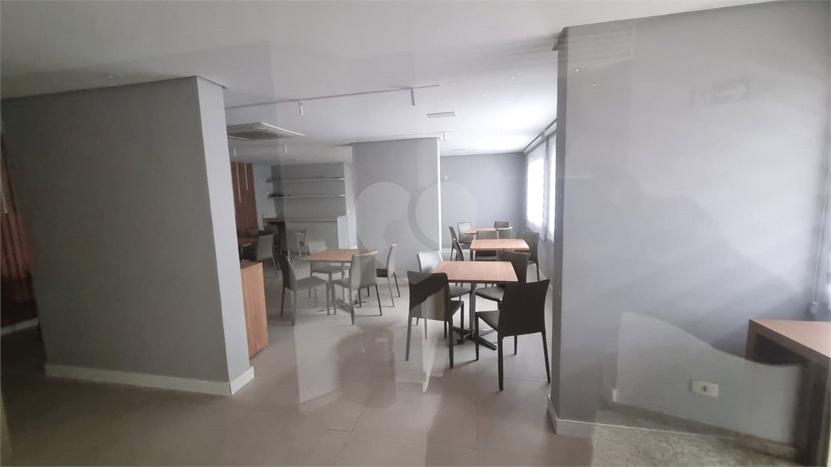 Apartamento à venda com 3 quartos, sendo 1 suíte,  em Indianópolis, São Paulo, SP