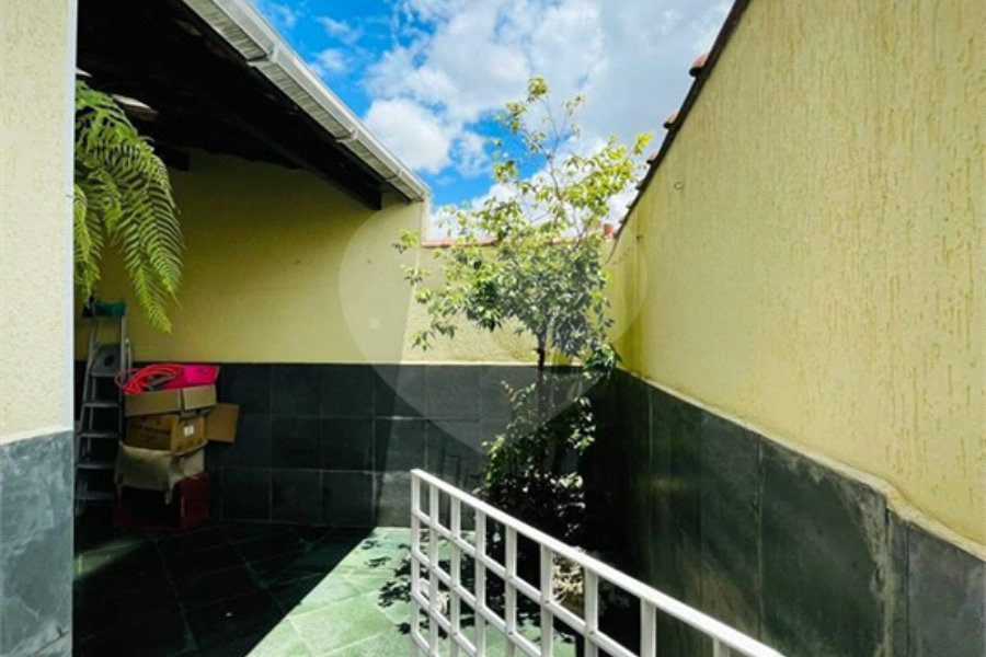 Villagio à venda com 4 quartos, sendo 2 suítes, em Saúde, São Paulo, SP