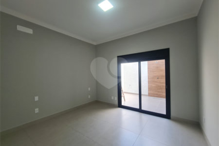 Casa à venda com 3 quartos, sendo 1 suíte, no condomínio Jardim Residencial Villagio Ipanema I, Sorocaba - SP