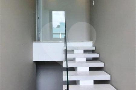 Casa à venda com 3 quartos, sendo 1 suíte, em Jardim Novo Mundo, Várzea Paulista, SP