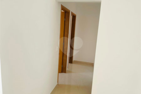 Casa á venda no Bairro Cidade Jardim