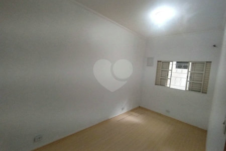 Casa à venda com 10 quartos, sendo 1 suíte, em Santa Teresinha, São Paulo, SP
