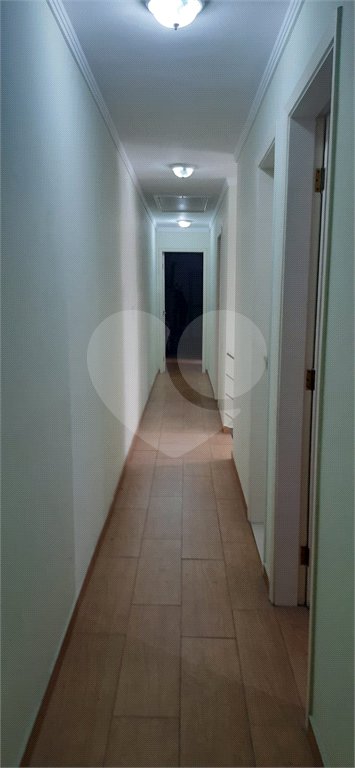 Sobrado à venda com 4 quartos, sendo 1 suíte, em Vila Lúcia, São Paulo, SP