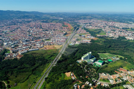Terreno à venda no condomínio Loteamento Parque Residencial Serras de Atibaia III, Atibaia - SP