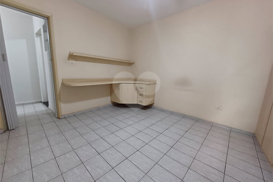 Sobrado à venda com 3 quartos em Vila Medeiros, São Paulo, SP